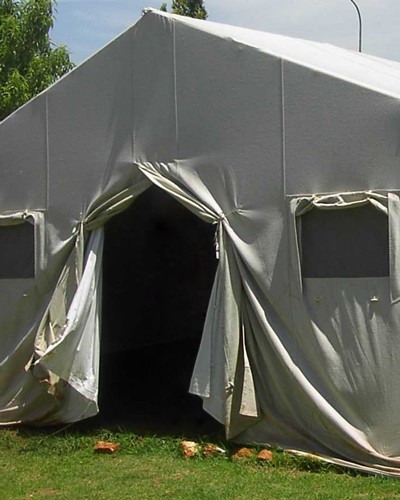 Изготавливаем солдатские палатки в Зеленогорске вместимостью <strong>до 70 человек</strong>